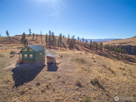 454 Harmony Heights Brewster WA 98812