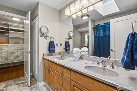 19721 9th Drive SE Bothell WA 98012