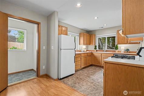 19721 9th Drive SE Bothell WA 98012
