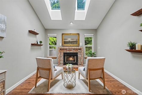 19721 9th Drive SE Bothell WA 98012