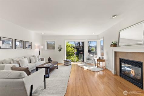 3425 21st Avenue W Seattle WA 98199