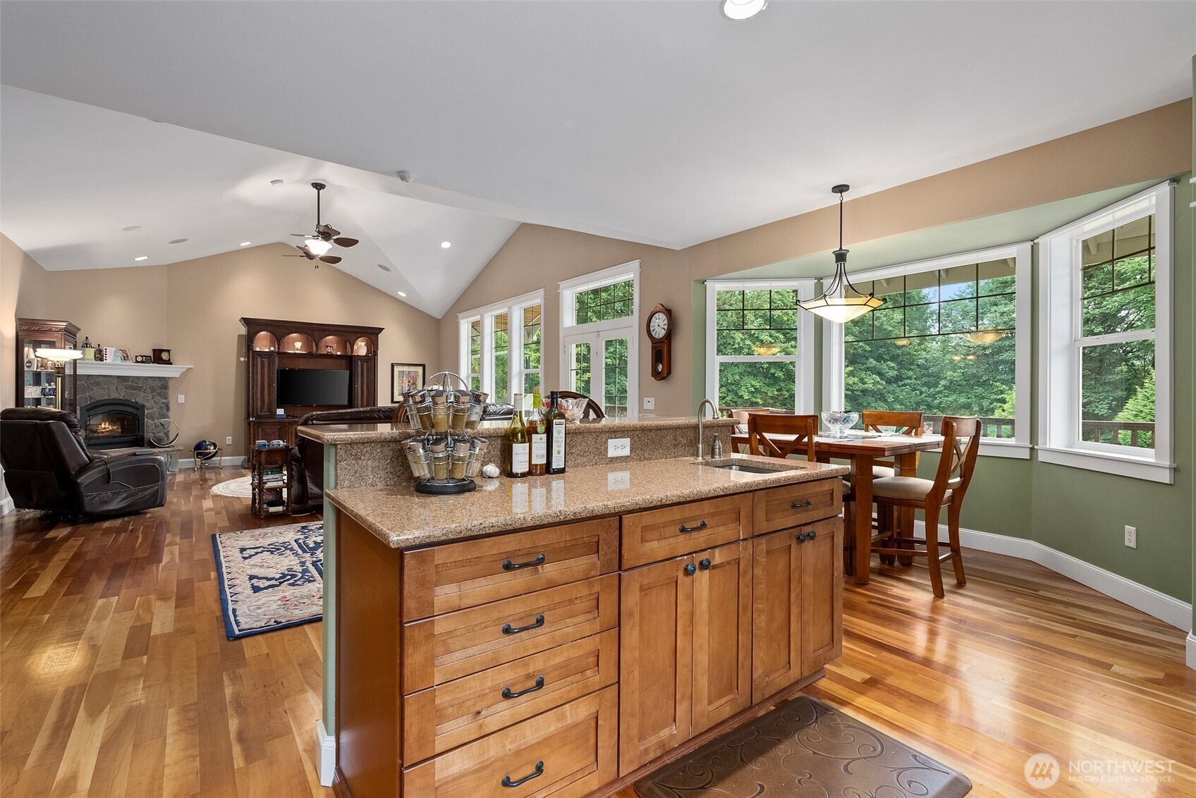 6205 139th Lane SW Rochester WA 98579