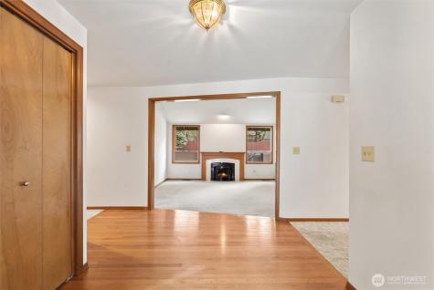 4029 122nd Place SE Everett WA 98208