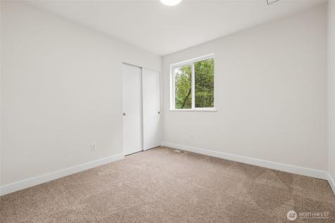 35230 56th Avenue S Auburn WA 98001