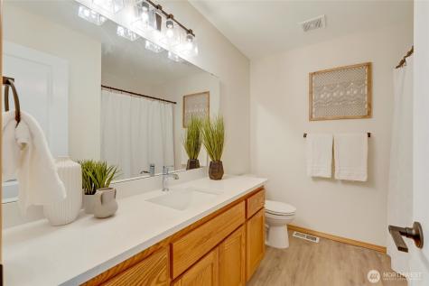 11517 Marino Avenue Everett WA 98204