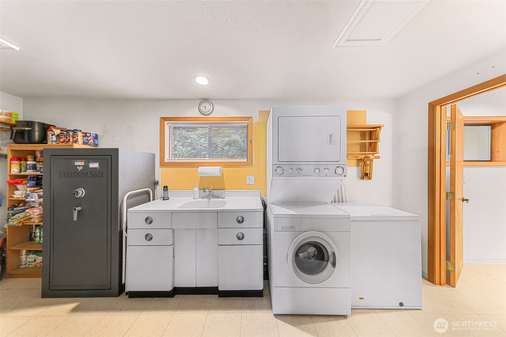 1207 Beach Avenue Lummi Island WA 98262