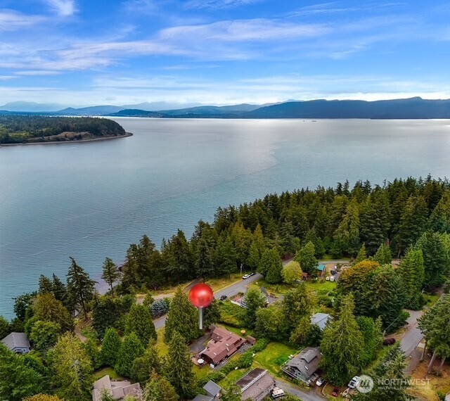 1207 Beach Avenue Lummi Island WA 98262