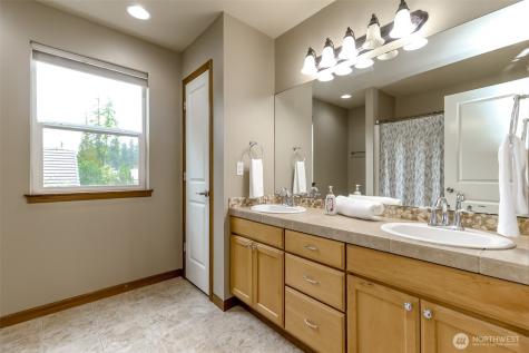 7114 Muirkirk Lane SW Port Orchard WA 98367