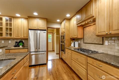 7114 Muirkirk Lane SW Port Orchard WA 98367