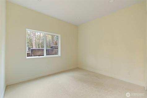24257 SE 26th Place Sammamish WA 98075