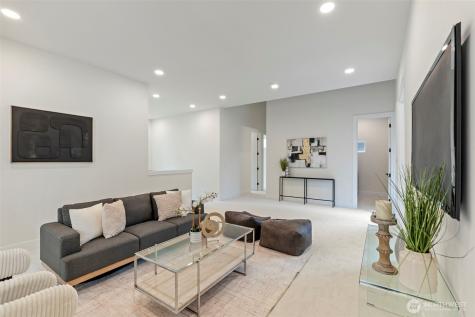 24257 SE 26th Place Sammamish WA 98075