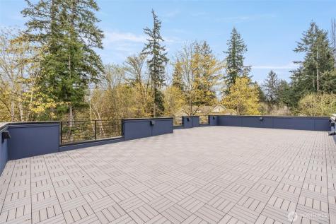 24257 SE 26th Place Sammamish WA 98075
