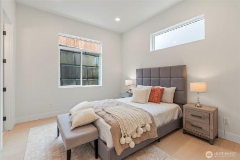 24257 SE 26th Place Sammamish WA 98075