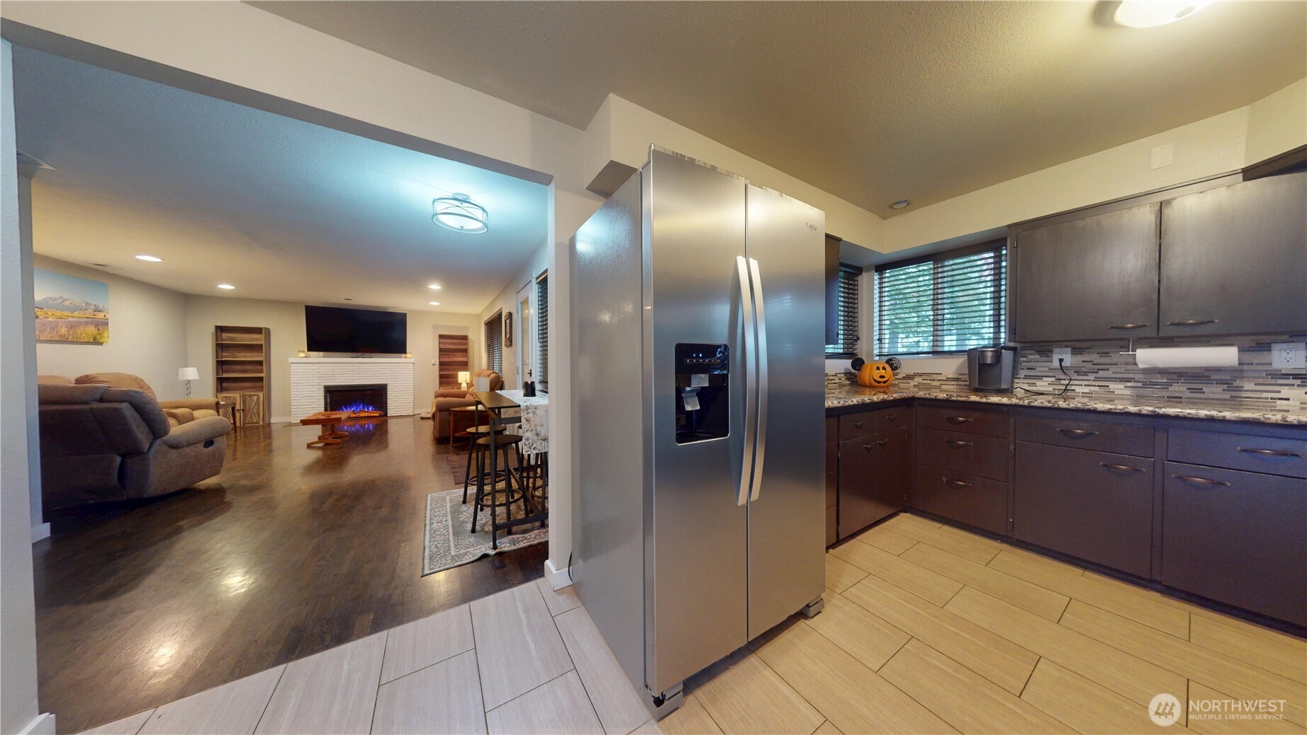 341 E Island Lake Drive Shelton WA 98584
