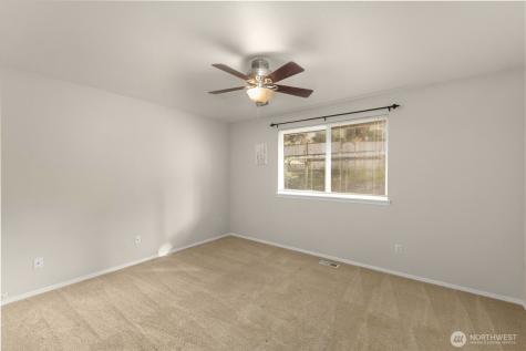 1904 135th Street E Tacoma WA 98445
