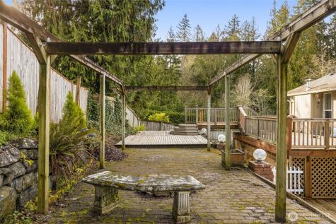 1904 135th Street E Tacoma WA 98445