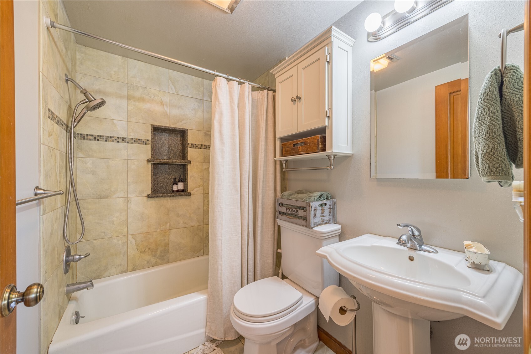 31 Brueckner Road Sequim WA 98382