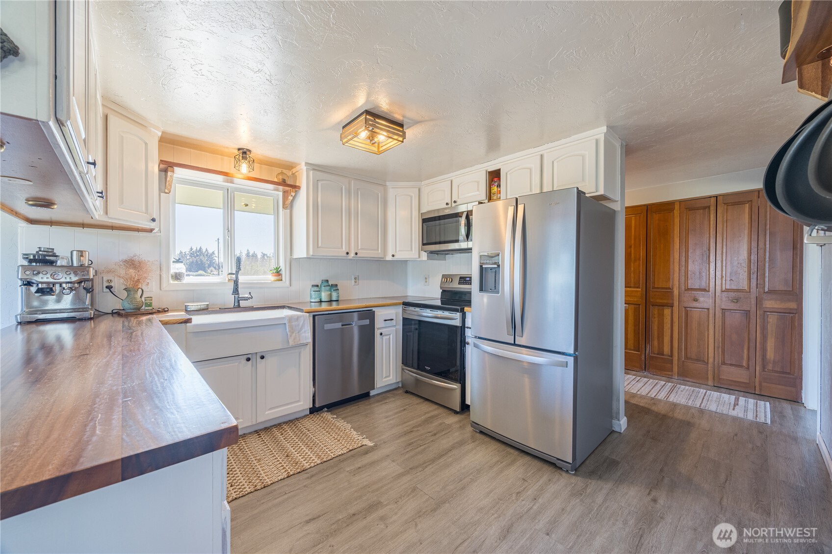31 Brueckner Road Sequim WA 98382