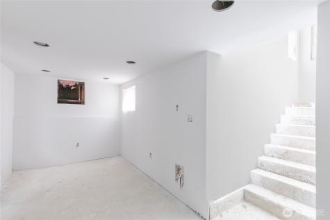 9617 15th Avenue NE Seattle WA 98115