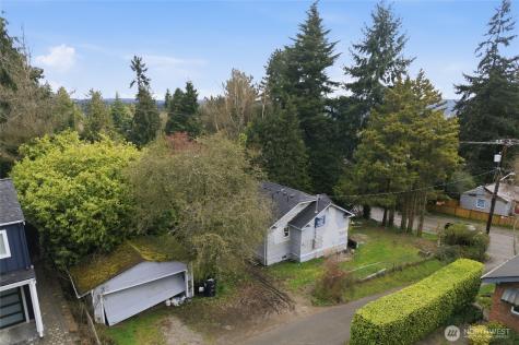 9617 15th Avenue NE Seattle WA 98115