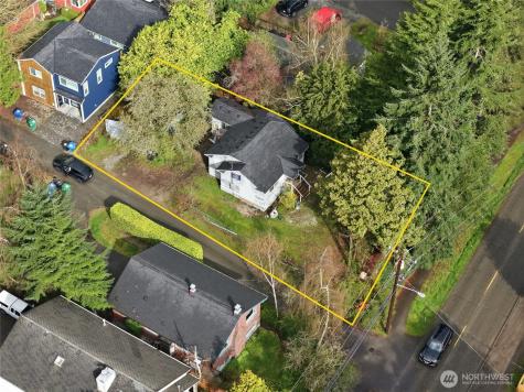 9617 15th Avenue NE Seattle WA 98115