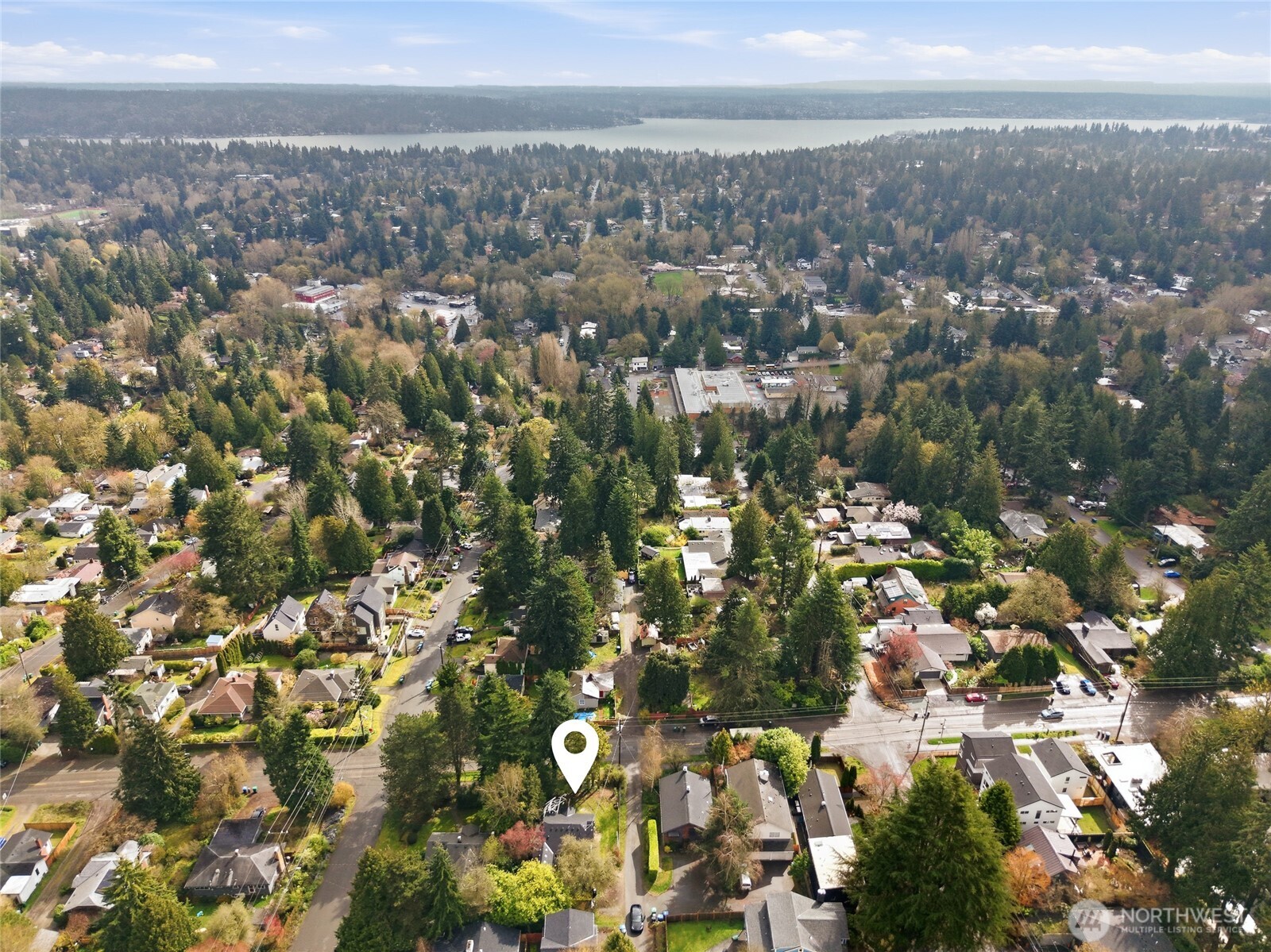 9617 15th Avenue NE Seattle WA 98115