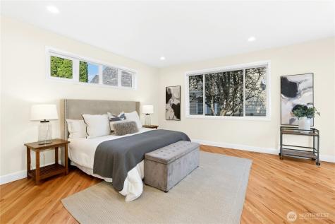 2070 277th Avenue SE Sammamish WA 98075