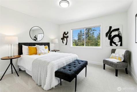 2070 277th Avenue SE Sammamish WA 98075