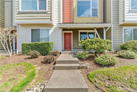 17410 118th Avenue Court E Puyallup WA 98374