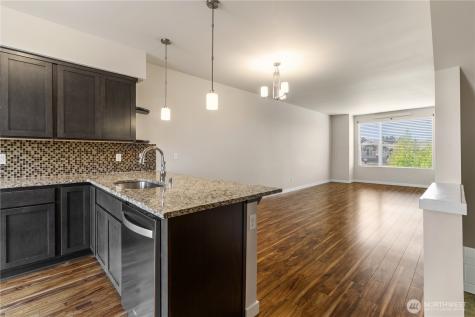 17410 118th Avenue Court E Puyallup WA 98374