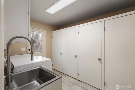 140 Highland Drive Port Ludlow WA 98365