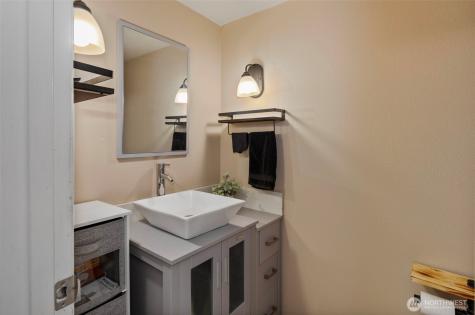 140 Highland Drive Port Ludlow WA 98365