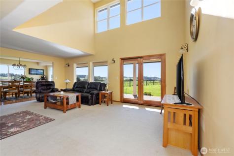 1013 Mallard Lane Camano Island WA 98282