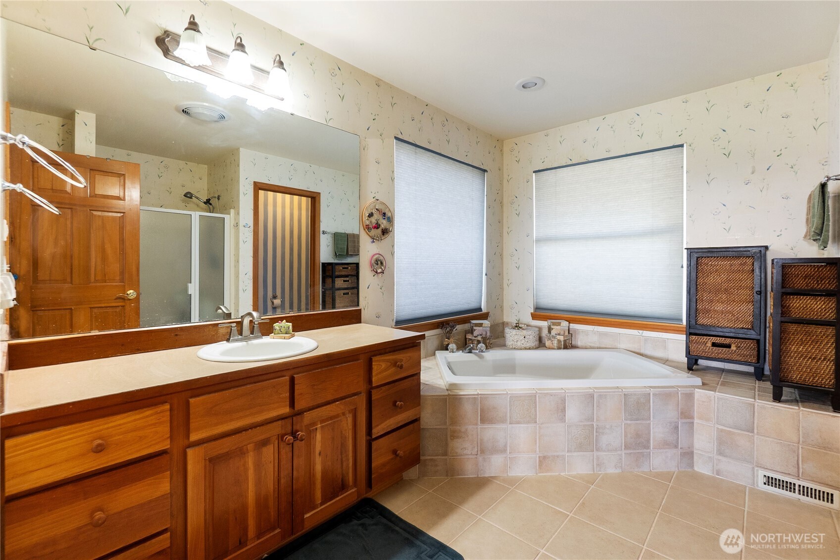 1013 Mallard Lane Camano Island WA 98282