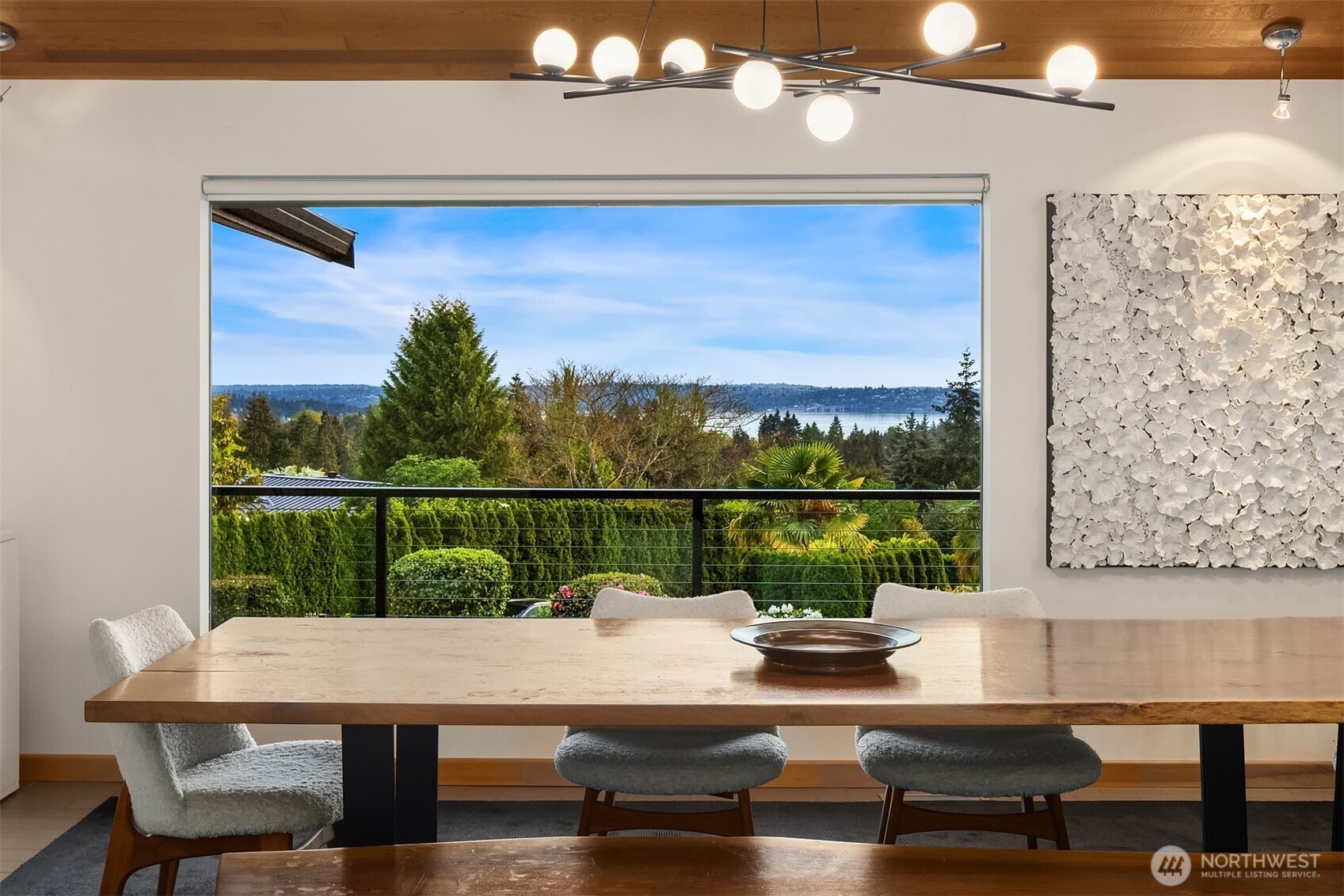 9242 NE 14th Street Clyde Hill WA 98004