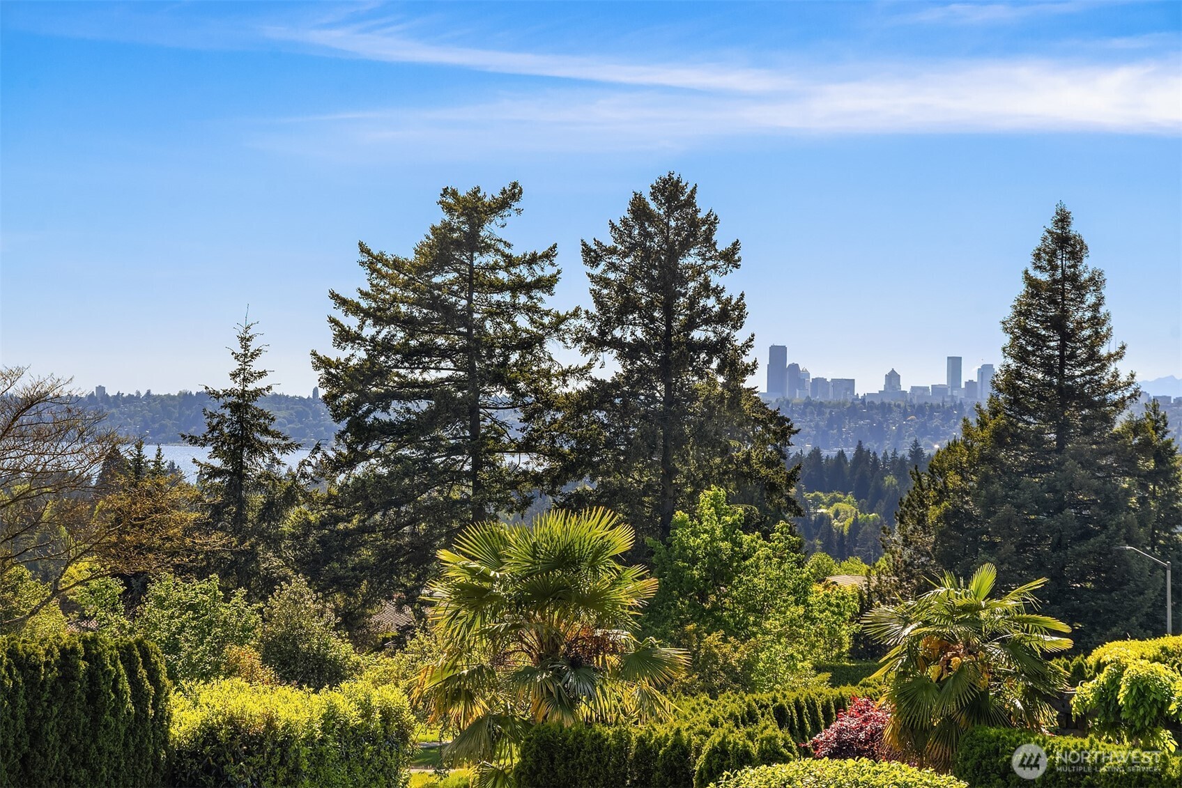 9242 NE 14th Street Clyde Hill WA 98004