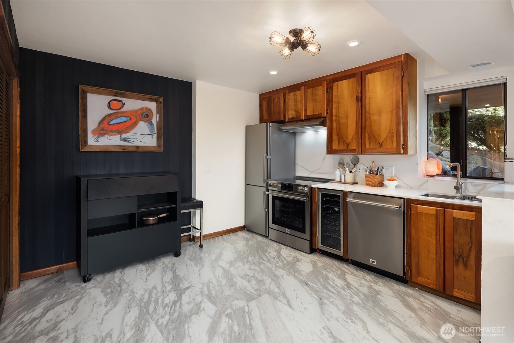 9242 NE 14th Street Clyde Hill WA 98004