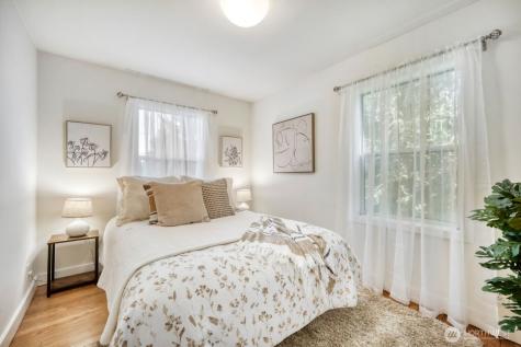 7920 28th Avenue SW Seattle WA 98126