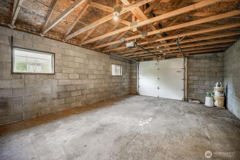 7920 28th Avenue SW Seattle WA 98126