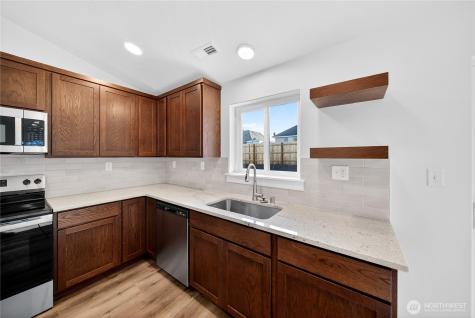 108 N Saratoga Way Moses Lake WA 98837
