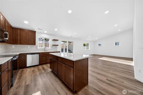 108 N Saratoga Way Moses Lake WA 98837