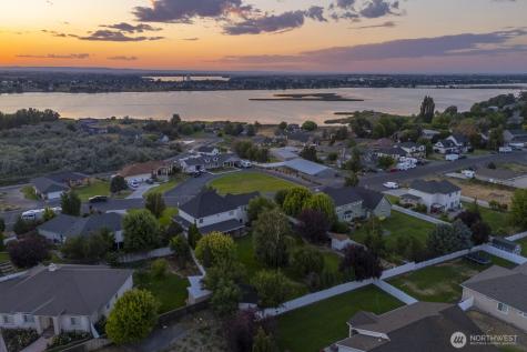 331 Viewmont Drive SE Moses Lake WA 98837
