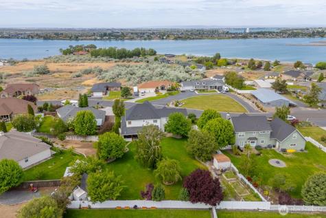 331 Viewmont Drive SE Moses Lake WA 98837