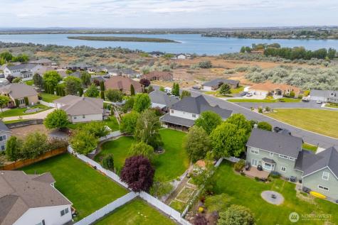 331 Viewmont Drive SE Moses Lake WA 98837