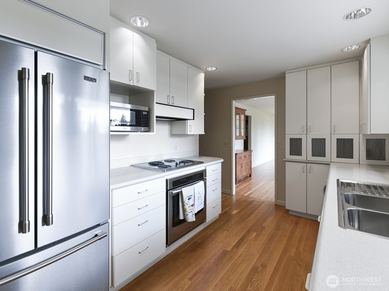 17020 16th Avenue SW Normandy Park WA 98166