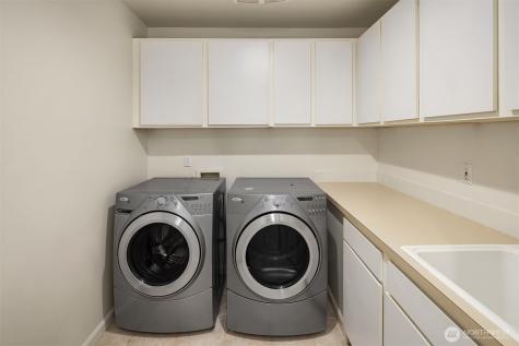 4936 163rd Place SE Bellevue WA 98006