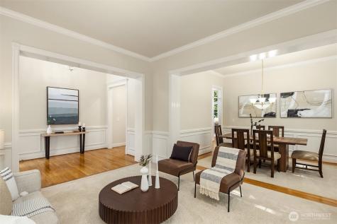 4936 163rd Place SE Bellevue WA 98006