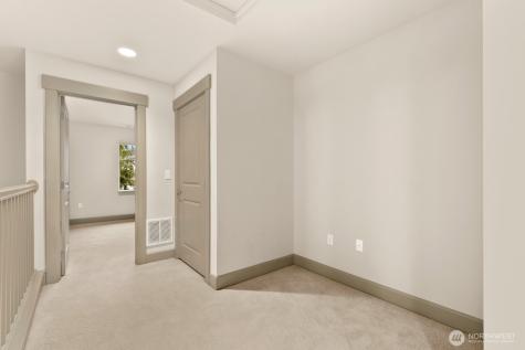 2115 201st Place SE Bothell WA 98021