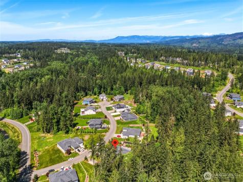11307 143rd Drive NE Lake Stevens WA 98258