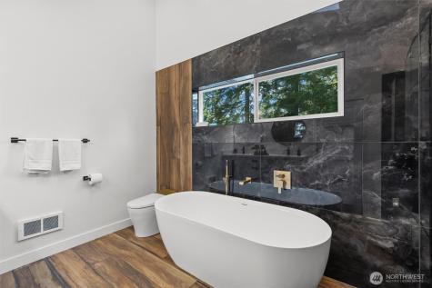 9014 171st Avenue NE Redmond WA 98052